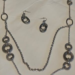 Necklace & Earrings Set